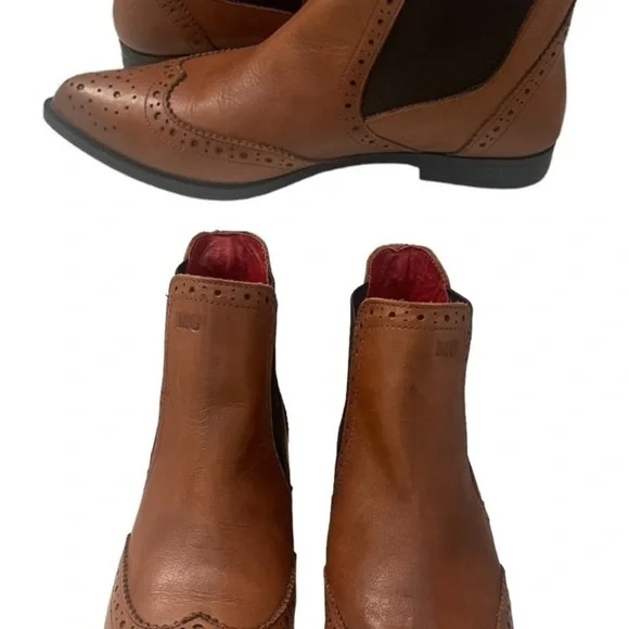 Girotti Italian Leather slip on ankle Boot - Picture 2 of 5